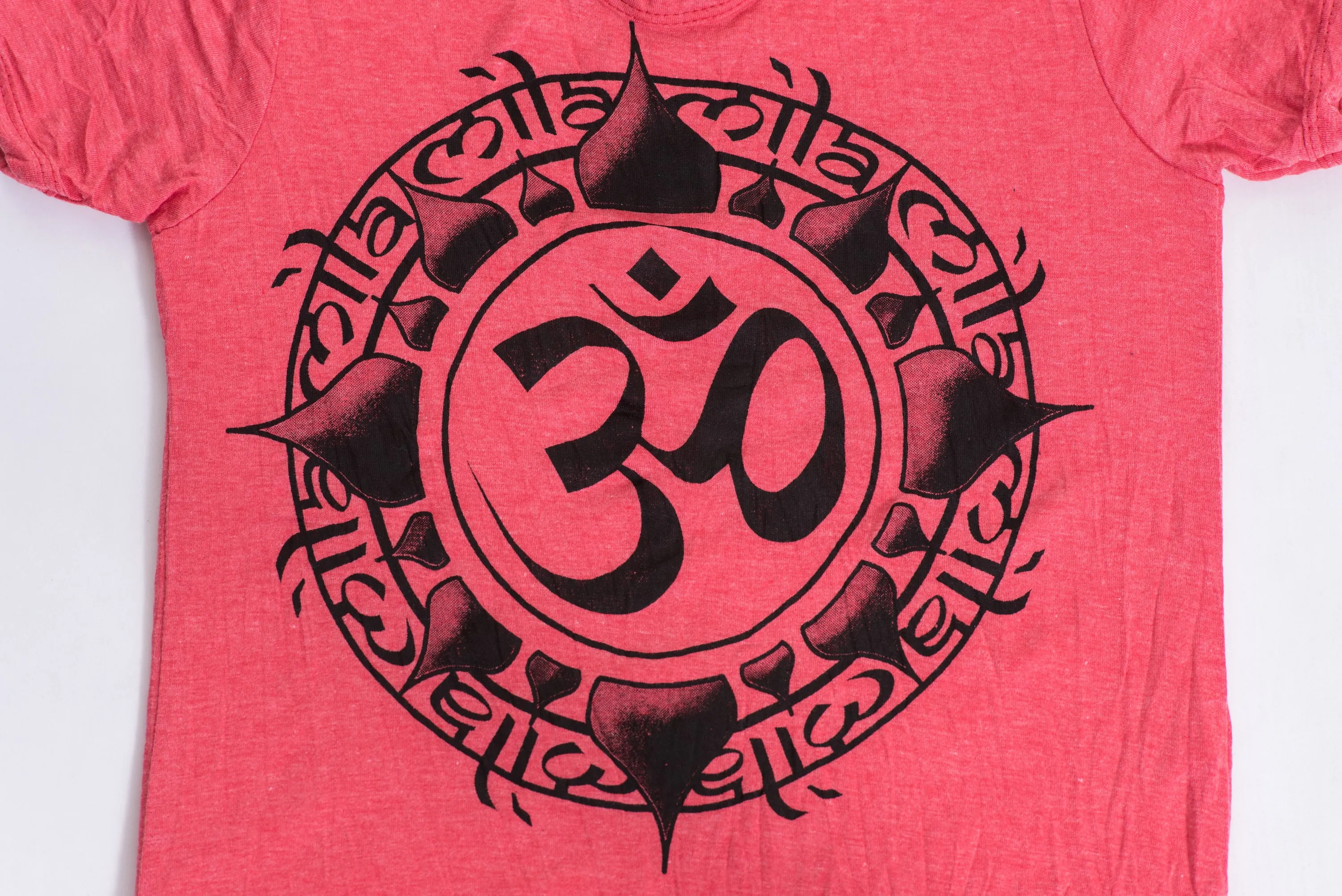 Kids Infinitee Om T-Shirt in Red